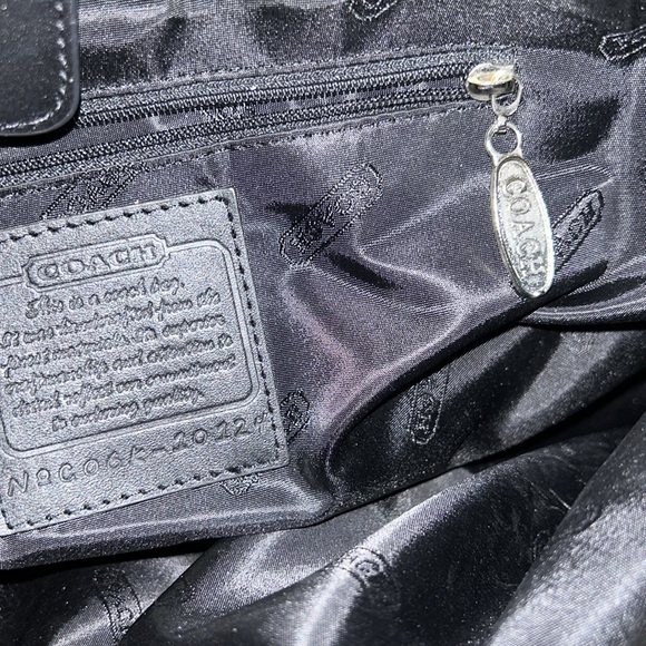 Coach Tote - Picture 11 of 16